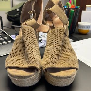 Marc Fisher Wedges
